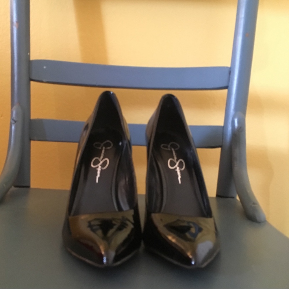 Jessica Simpson patent black leather heels